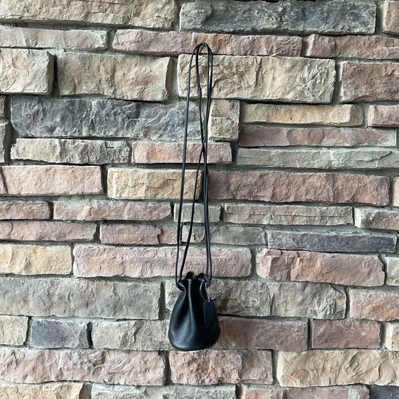 Vintage Coach Black Leather Littleton Shoulder Bag 4144 - Picture 5 of 15